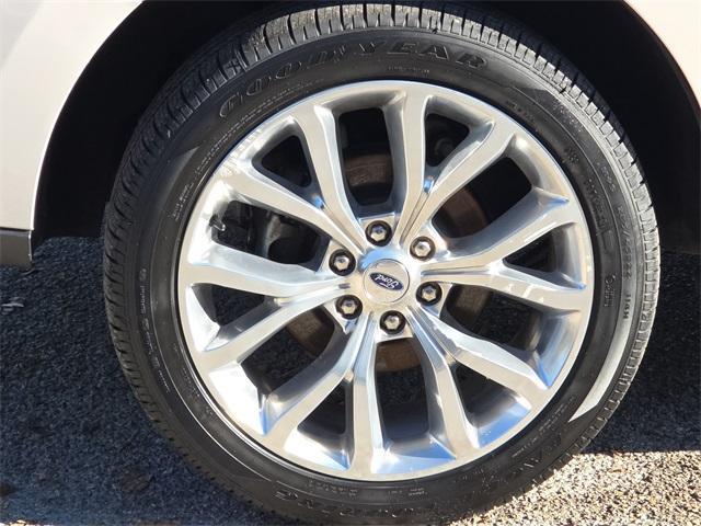 used 2019 Ford Expedition car, priced at $26,790