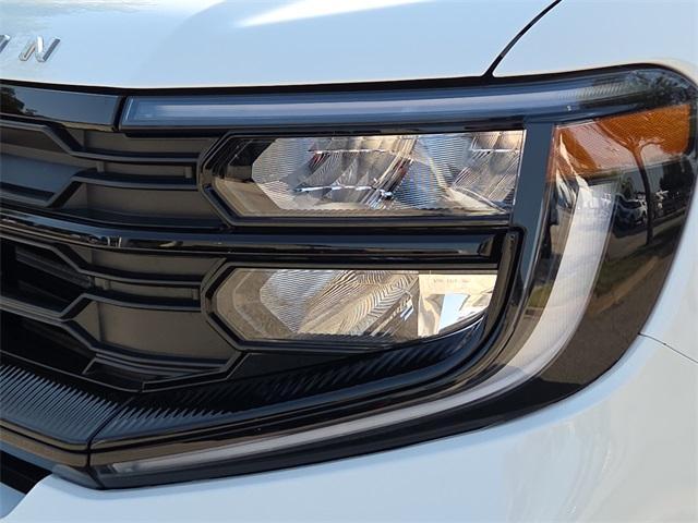 new 2025 Ford Expedition car, priced at $62,960