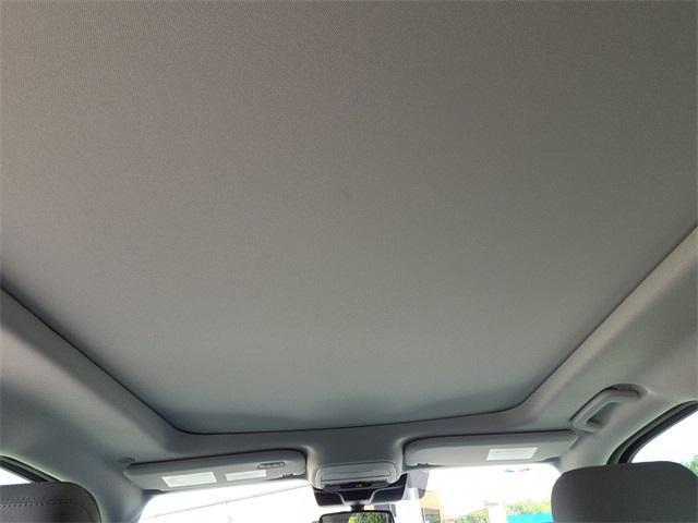 new 2025 Ford Expedition car, priced at $62,960