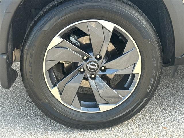used 2024 Nissan Rogue car, priced at $22,500