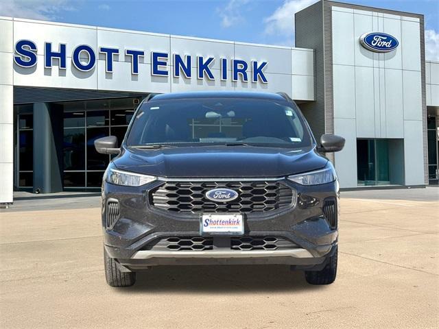 used 2024 Ford Escape car, priced at $20,000