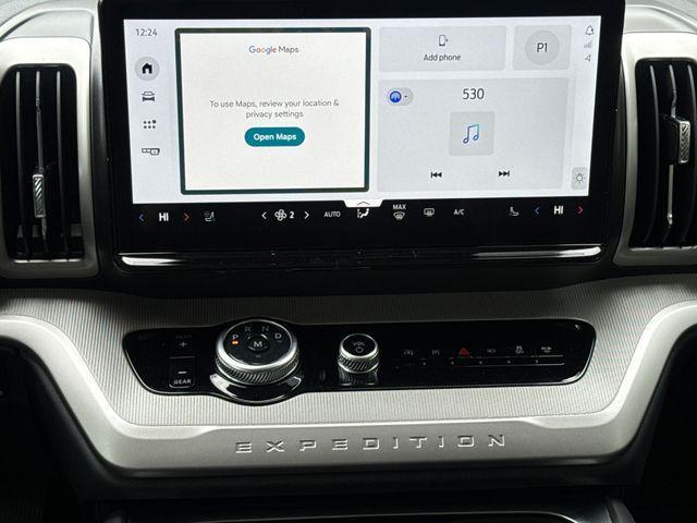 new 2026 Ford Expedition car, priced at $64,054