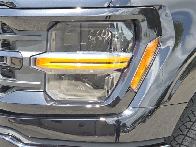 new 2025 Ford F-150 car, priced at $52,286