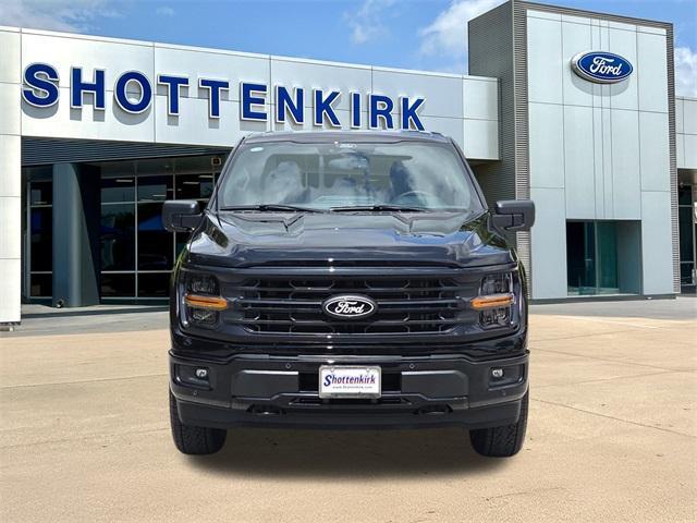 new 2025 Ford F-150 car, priced at $52,286