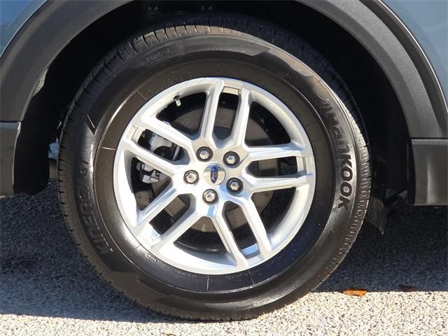 new 2025 Ford Explorer car, priced at $39,432