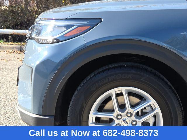 new 2025 Ford Explorer car, priced at $34,932