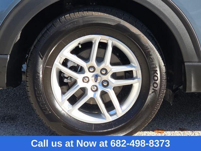 new 2025 Ford Explorer car, priced at $34,932