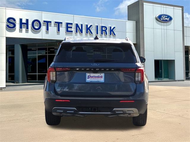new 2025 Ford Explorer car, priced at $39,432