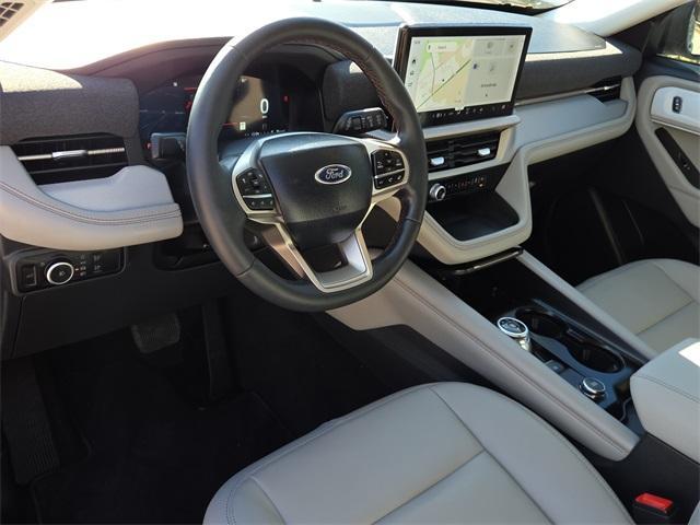 new 2025 Ford Explorer car, priced at $39,432
