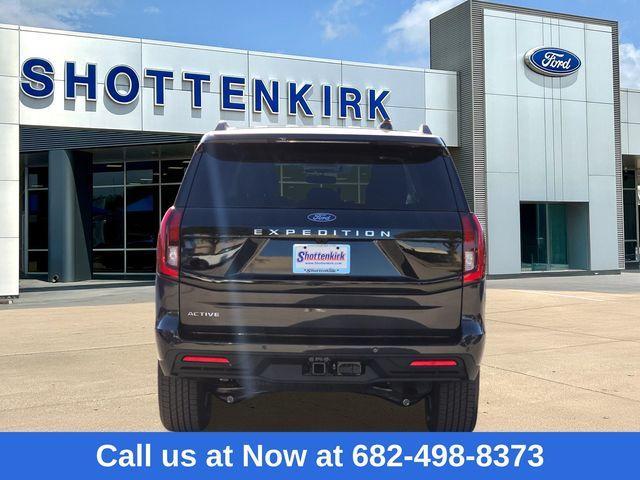 new 2025 Ford Expedition car, priced at $66,000