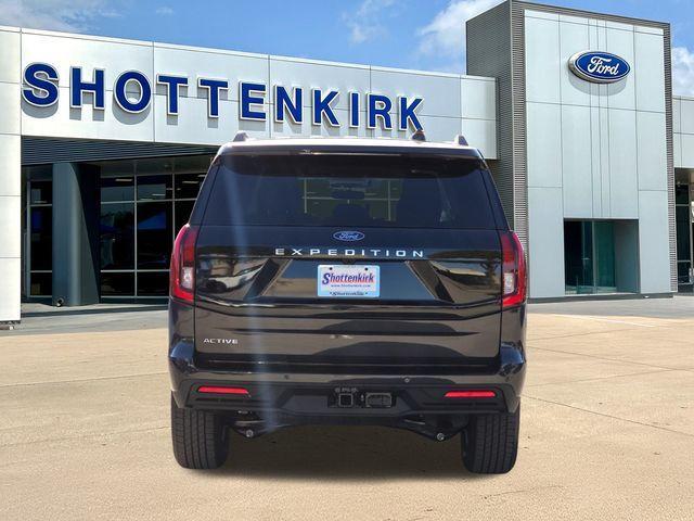 new 2025 Ford Expedition car, priced at $66,000