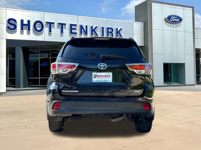 used 2016 Toyota Highlander car, priced at $19,920