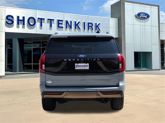 new 2025 Ford Expedition car, priced at $80,960