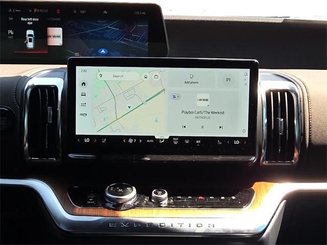 new 2025 Ford Expedition car, priced at $80,960