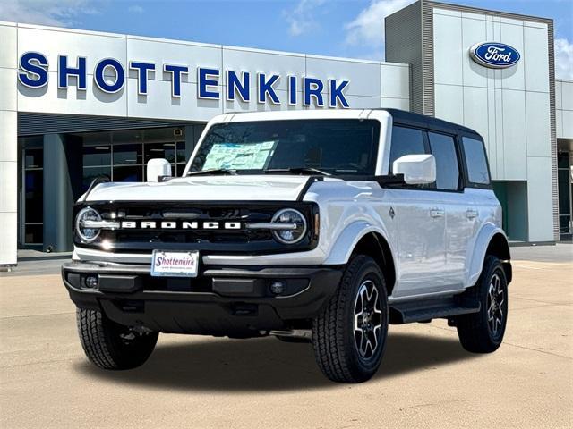 new 2025 Ford Bronco car, priced at $47,136