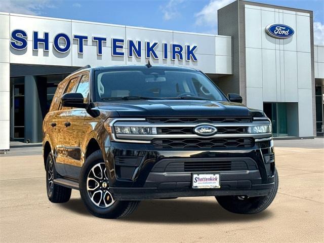 used 2024 Ford Expedition car, priced at $45,500