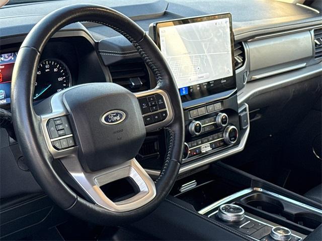 used 2024 Ford Expedition car, priced at $45,500