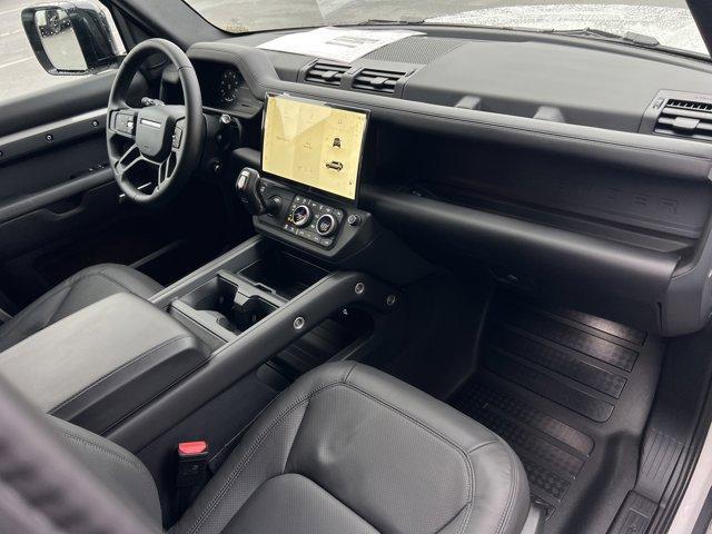 new 2026 Land Rover Defender car