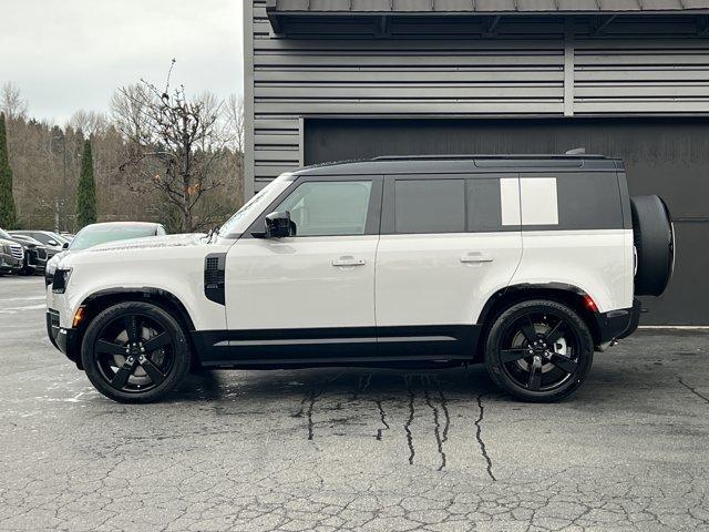 new 2026 Land Rover Defender car