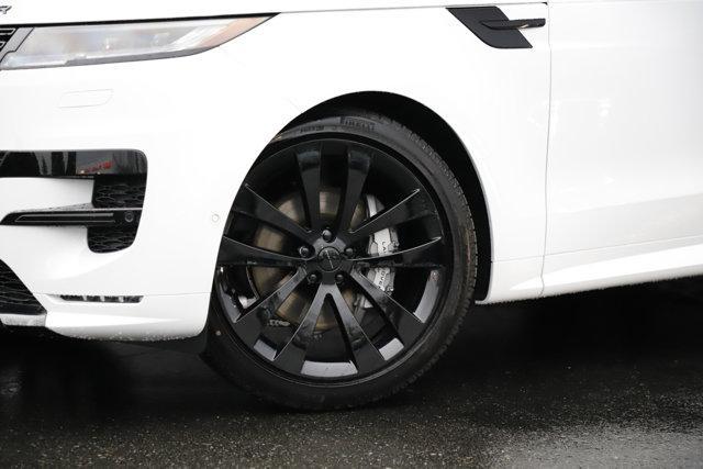 new 2026 Land Rover Range Rover Sport car