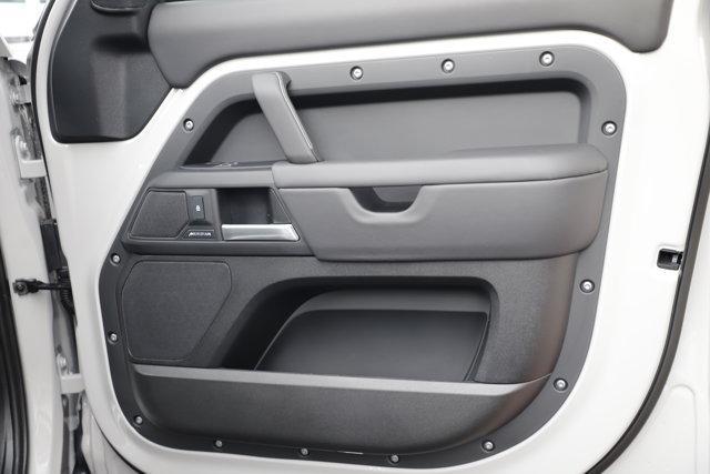 new 2026 Land Rover Defender car