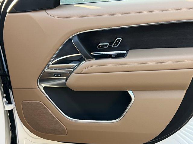 new 2025 Land Rover Range Rover car