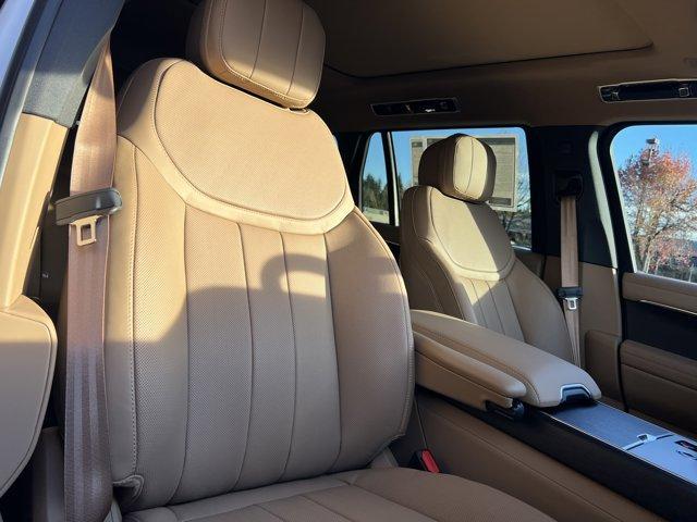 new 2025 Land Rover Range Rover car