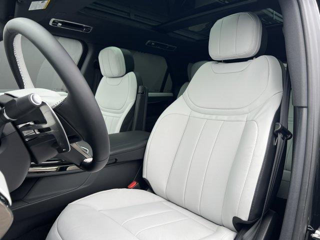 new 2025 Land Rover Range Rover Sport car