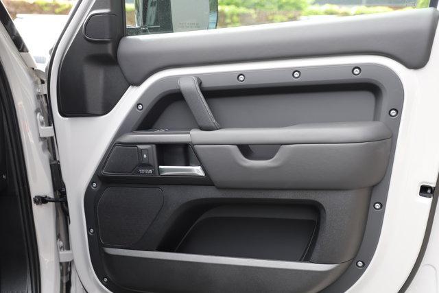 new 2026 Land Rover Defender car
