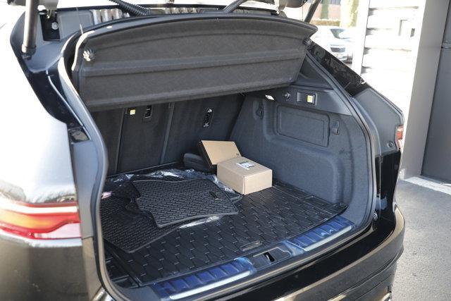 new 2026 Jaguar F-PACE car