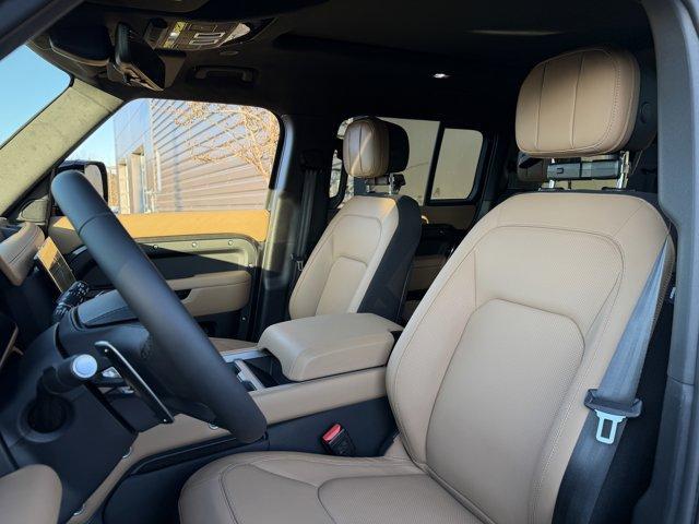 new 2026 Land Rover Defender car