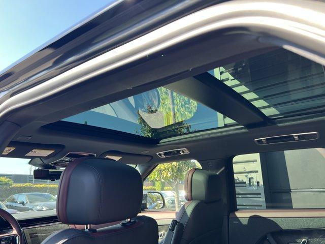 new 2025 Land Rover Range Rover Sport car