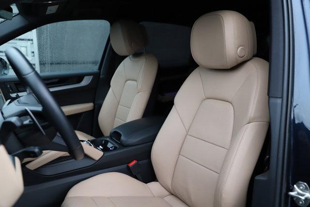 used 2025 Porsche Cayenne car, priced at $88,998