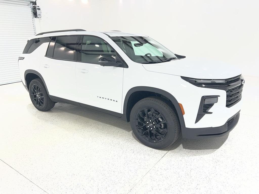 new 2026 Chevrolet Traverse car, priced at $44,738