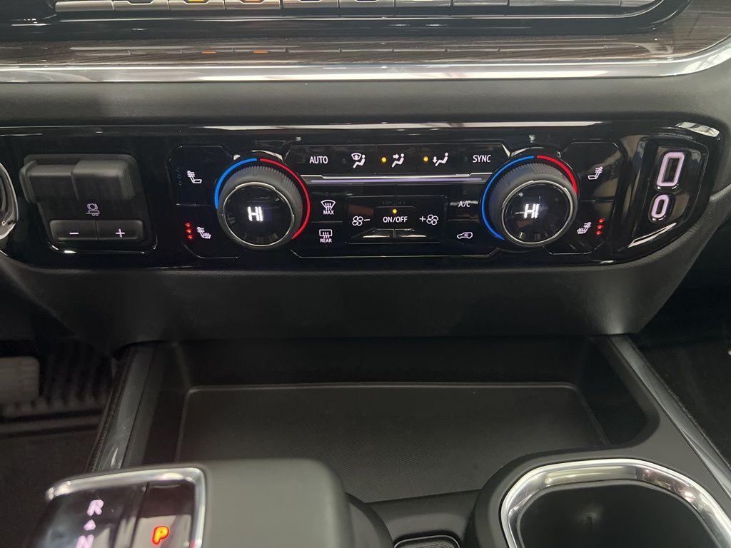 new 2024 Chevrolet Silverado 1500 car, priced at $55,880