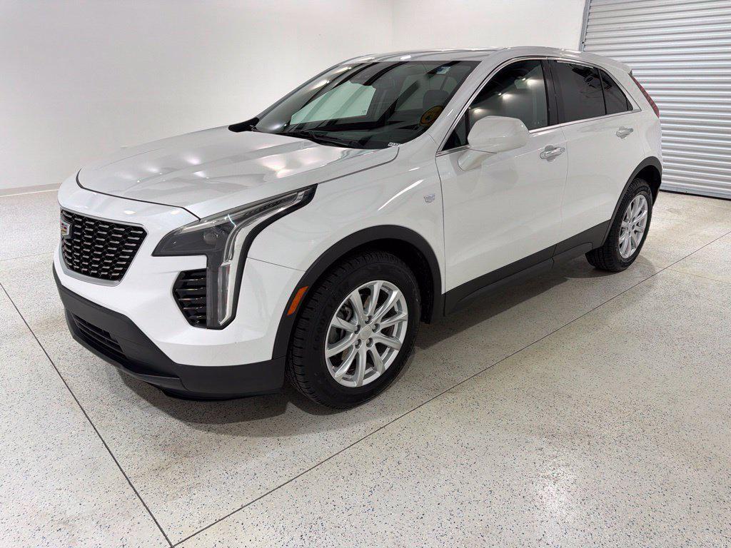 used 2022 Cadillac XT4 car, priced at $27,880
