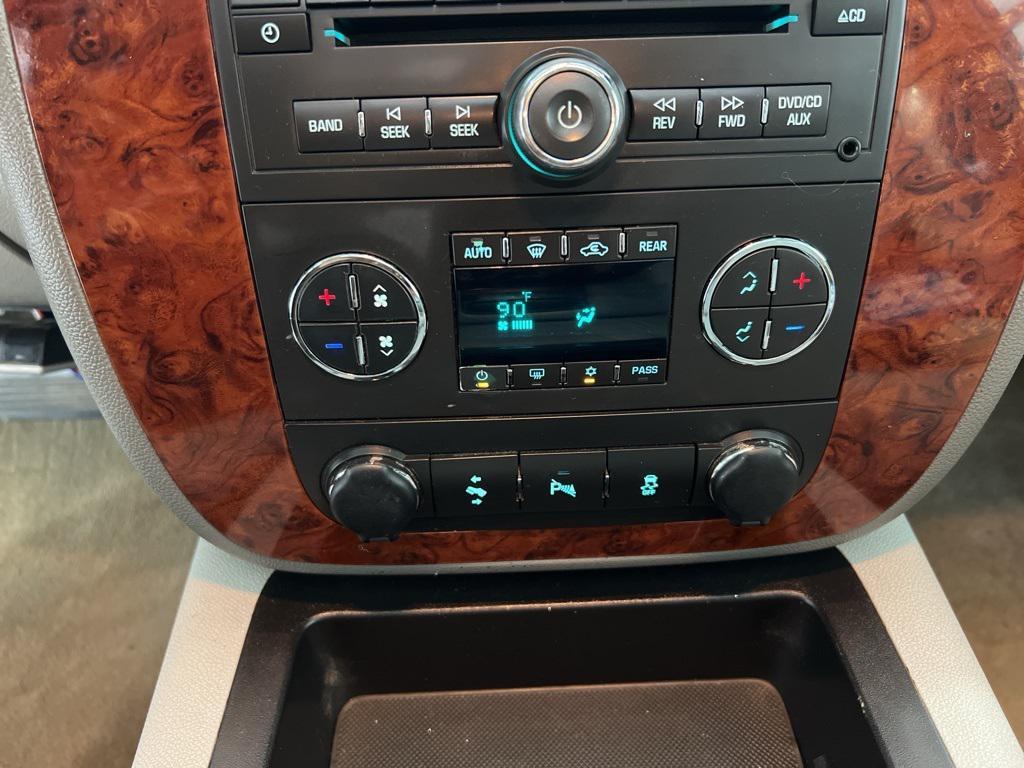 used 2014 Chevrolet Tahoe car, priced at $10,880