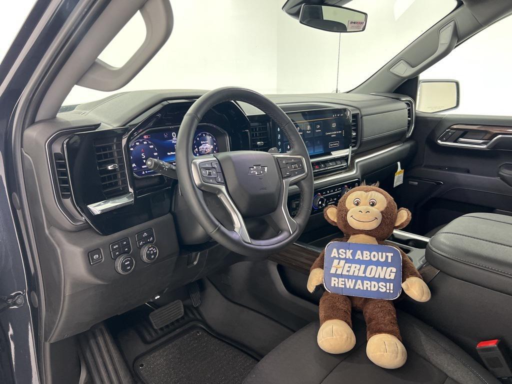 new 2024 Chevrolet Silverado 1500 car, priced at $55,880