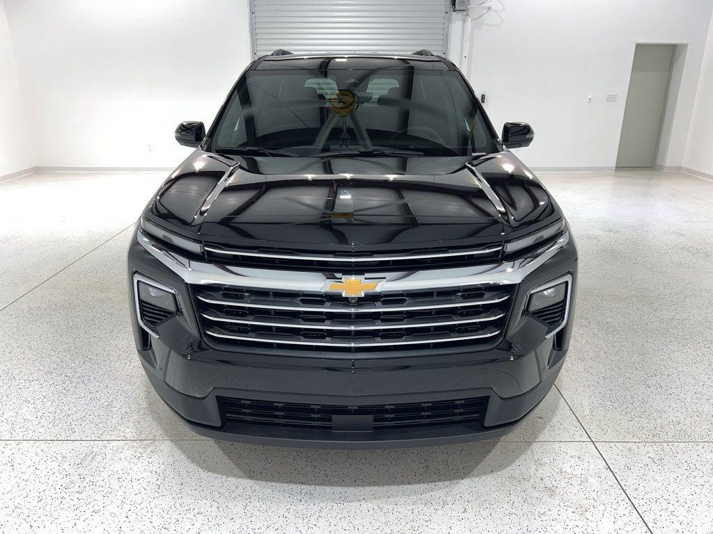 new 2026 Chevrolet Traverse car, priced at $46,565