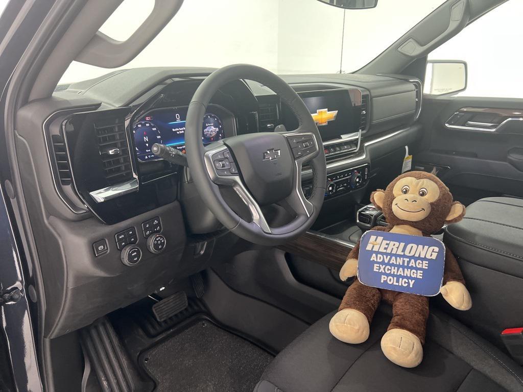 new 2024 Chevrolet Silverado 1500 car, priced at $55,880