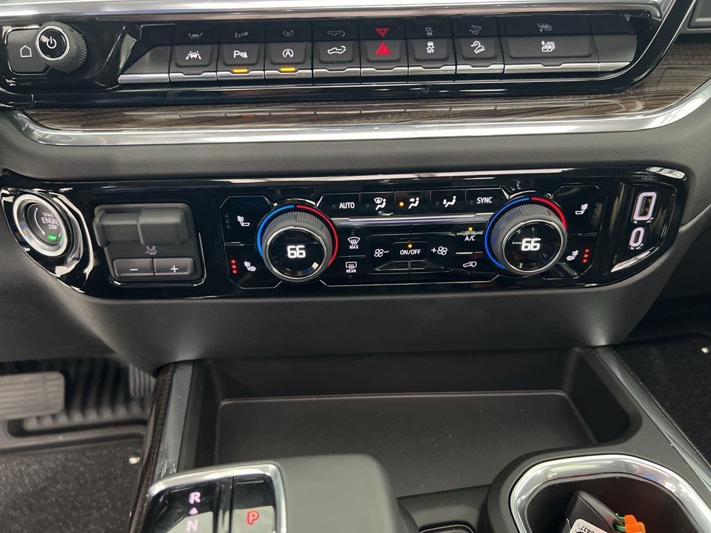 new 2024 Chevrolet Silverado 1500 car, priced at $55,880