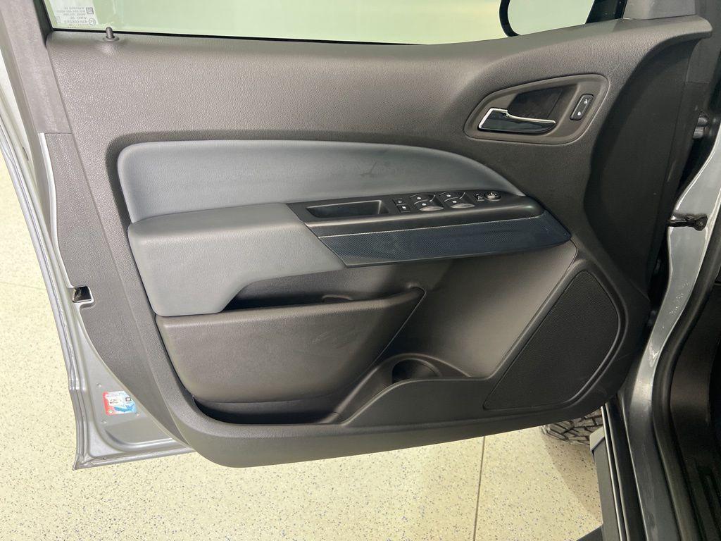 used 2022 Chevrolet Colorado car, priced at $29,990