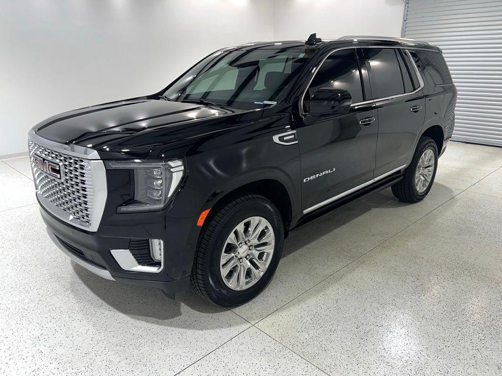 used 2024 GMC Yukon car, priced at $71,880