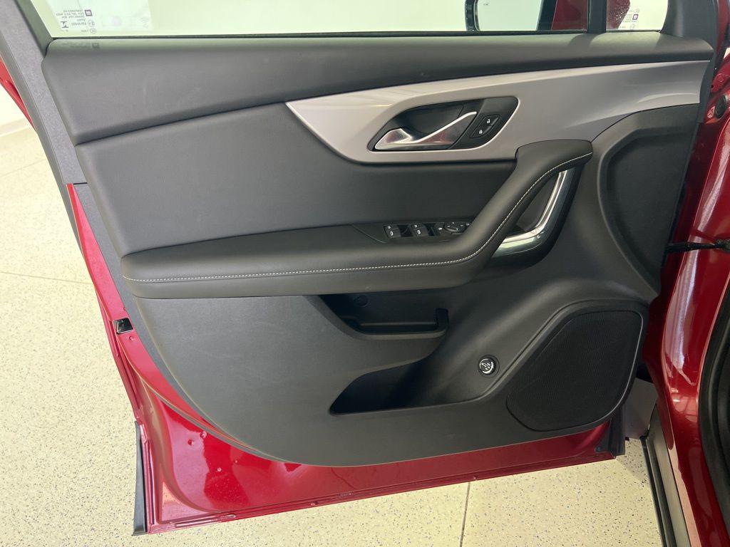 used 2024 Chevrolet Blazer car, priced at $29,995