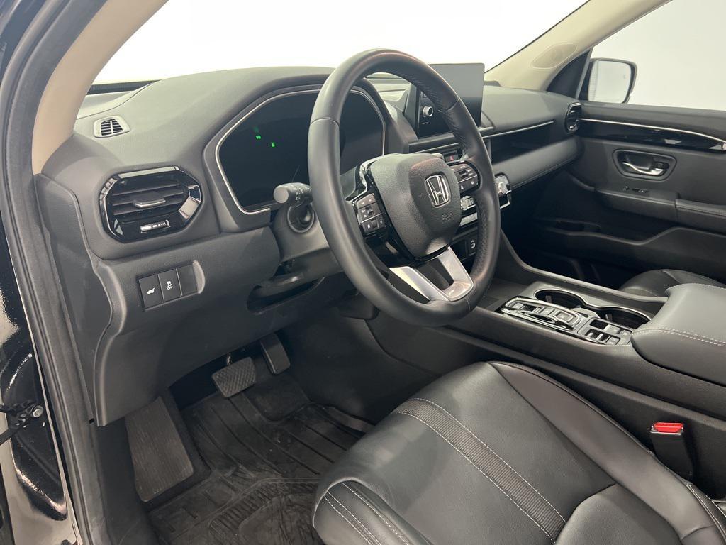 used 2025 Honda Pilot car, priced at $40,480