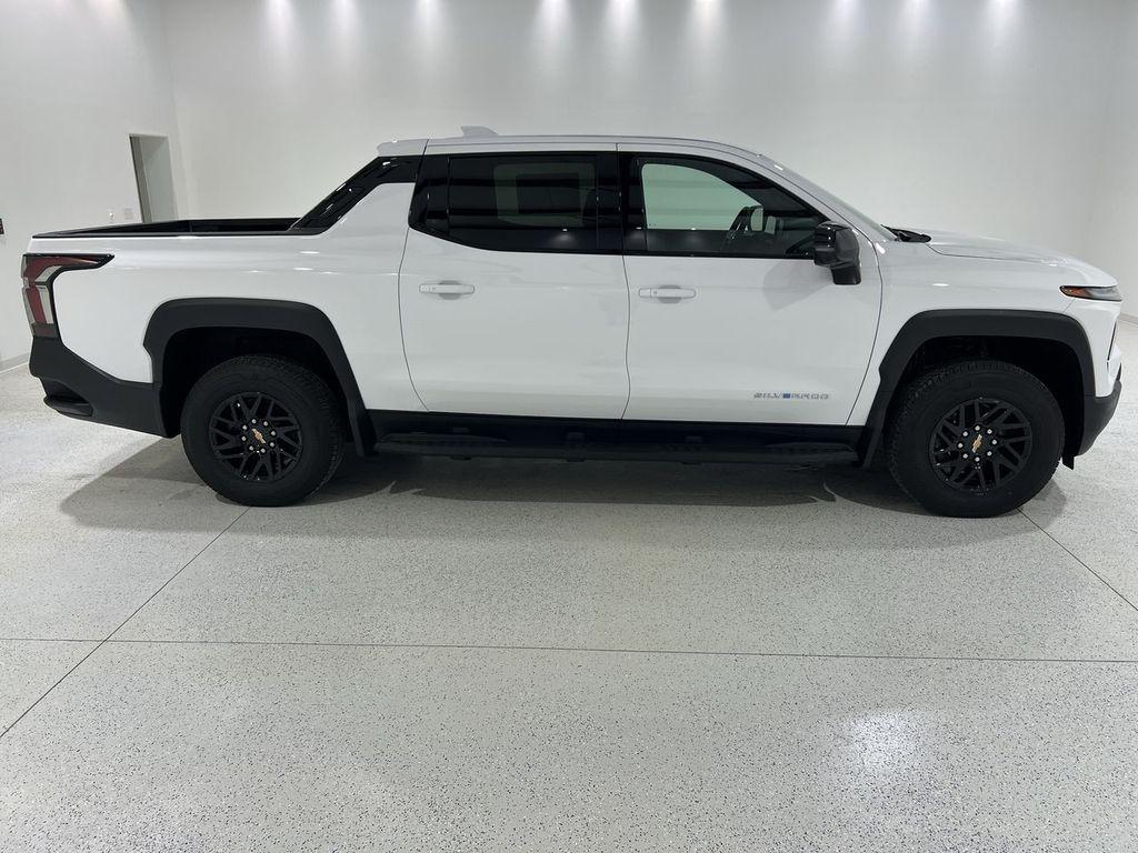 new 2025 Chevrolet Silverado EV car, priced at $65,998