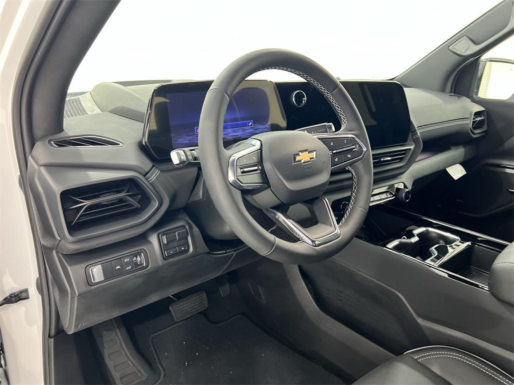 new 2025 Chevrolet Silverado EV car, priced at $68,880