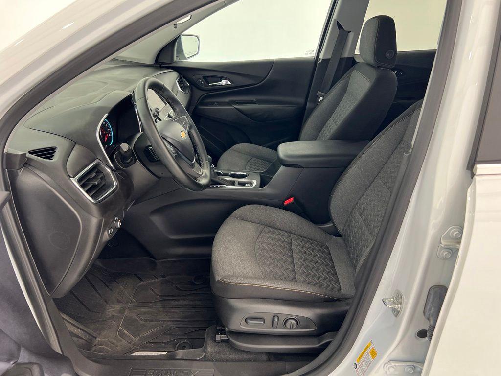 used 2024 Chevrolet Equinox car, priced at $24,880