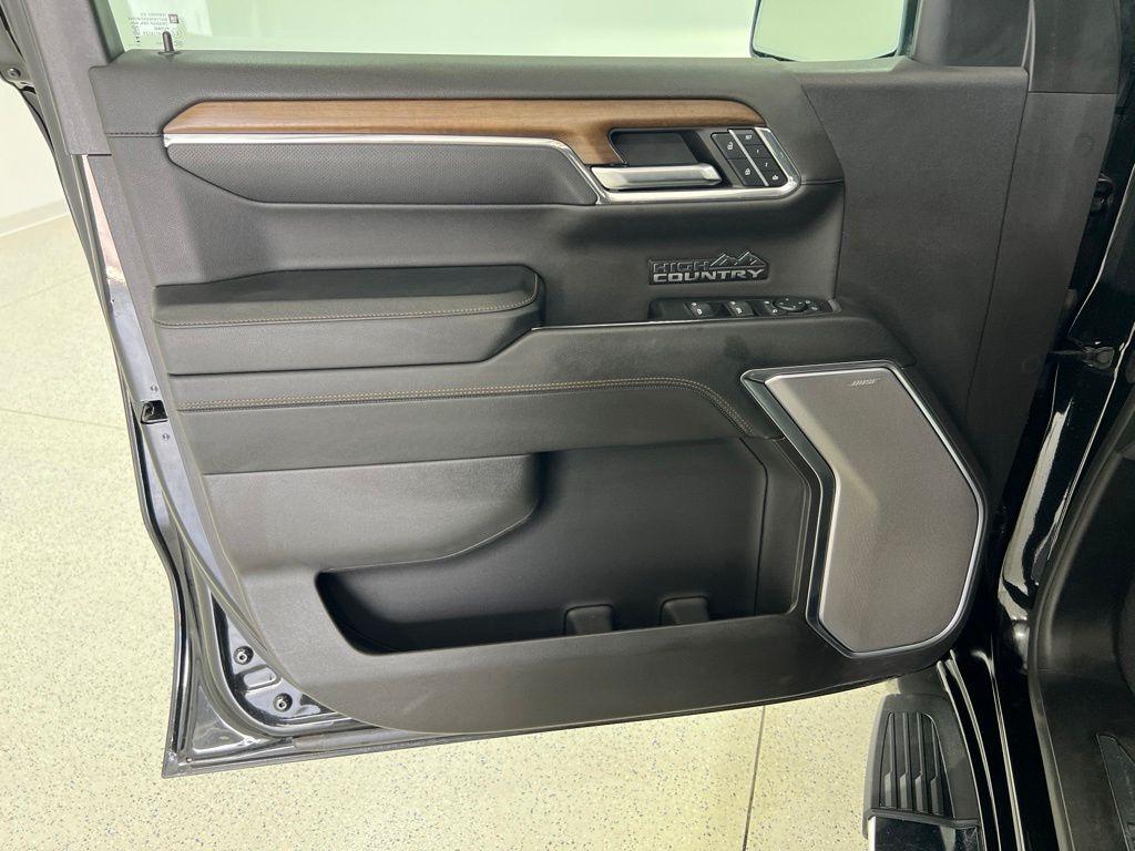 used 2024 Chevrolet Silverado 1500 car, priced at $52,680