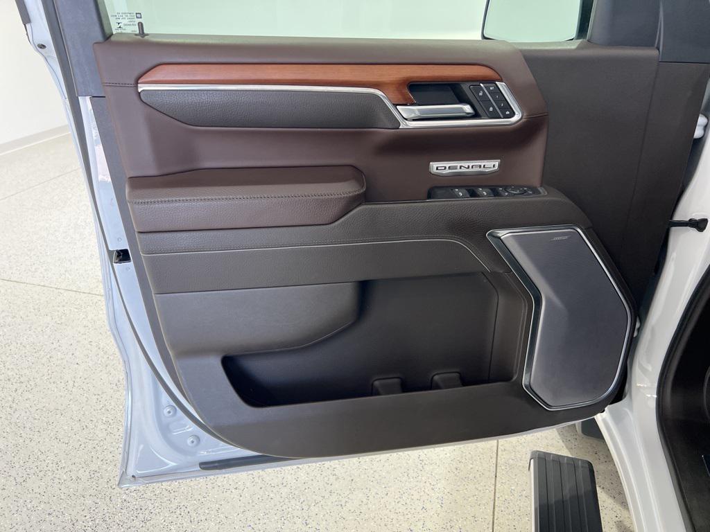 used 2022 GMC Sierra 1500 car, priced at $48,380